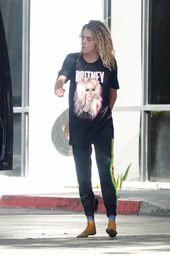 Cara Delevingne postala je neprepoznatljiva