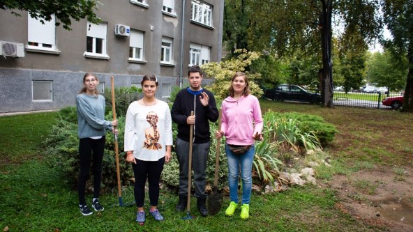 mjesto budućeg plastenika u srednjoj školi Cnetar za obrazovanje