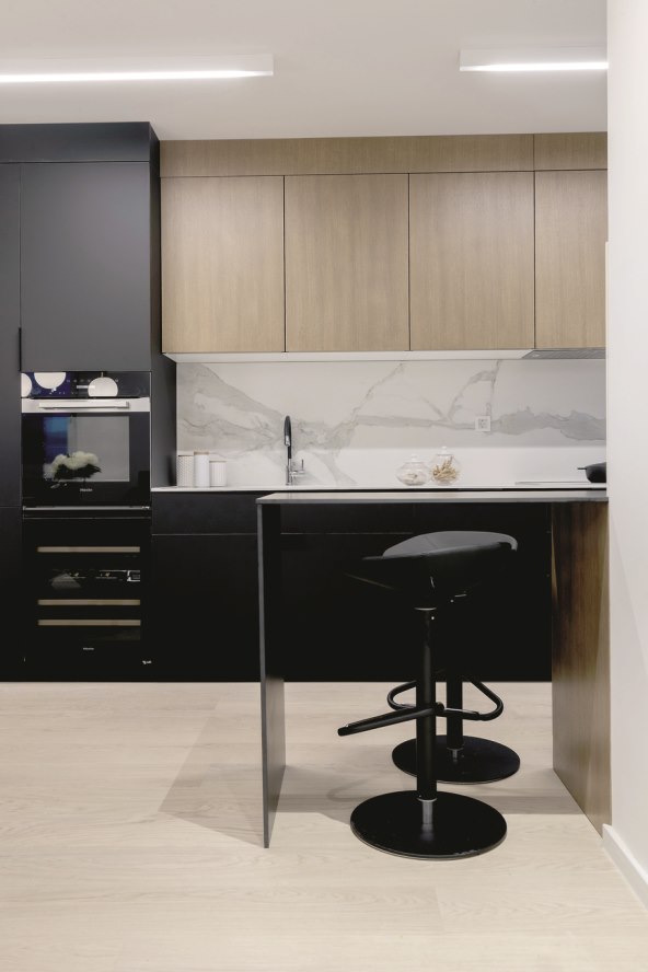 Crna je nova bijela Mirjana Mikulec interijeri (7).jpg