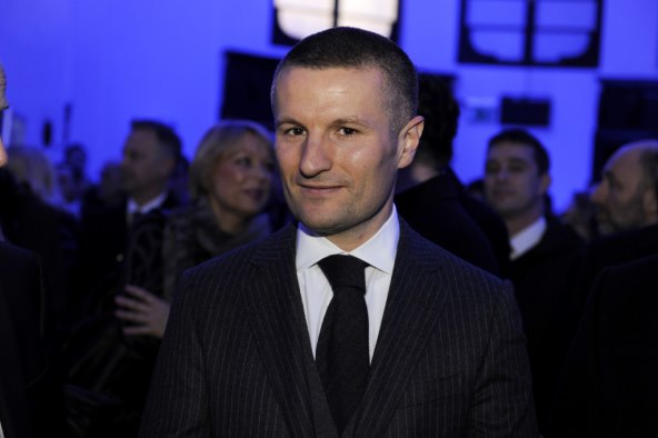 Obitelj Dedić zajedno na pozornici na proslavi velikog jubileja 