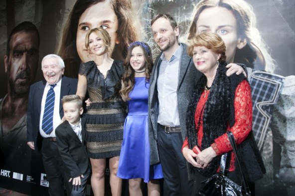 Zvone Boban, Lejla i Tarik... Domaća društvena krema pohrlila u kino