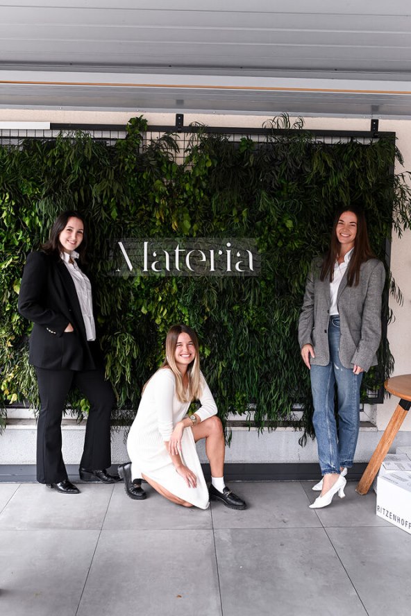 Dora, Zrinka i Maja(1).jpg