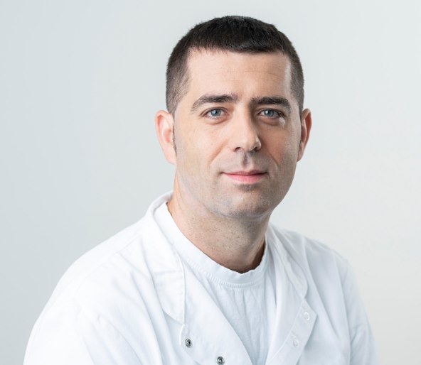 Duje_Rako_spec. urolog (2) (1)(1).jpg