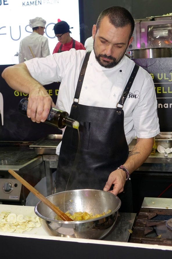 15DMMUa_3 dan_David Skoko_kuha.jpg