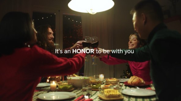 HONOR to be with you_Božić(1).jpg