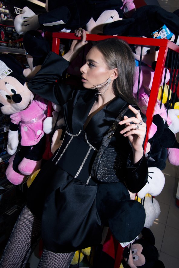 Lookbook modni editorijal prosinac 2022.