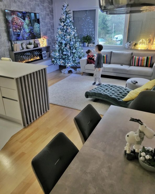 Dnevni boravak Pamele Ramljak