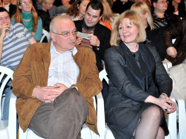 Zoran Antunović, suprug Željke Antunović, izbjegava medijsku pozornost