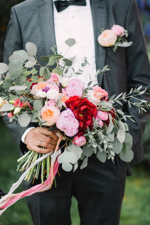 Vjenčani buket Viva Magenta