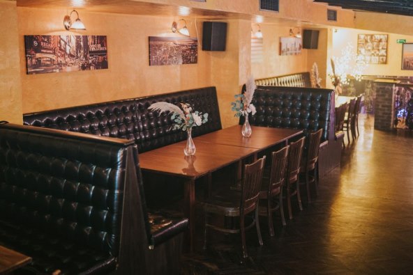 ThePubHall (135).jpg