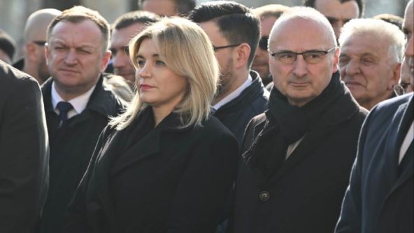 Gordan Grlić Radman na pogrebu Miroslava Ćire Blaževića