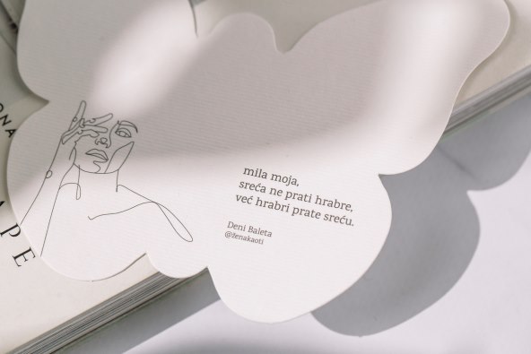 Stihovi uz Borboleta nakit