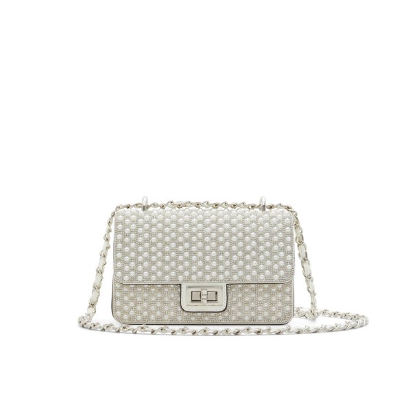 fareryn_white_69e, 519,88 kn.jpg