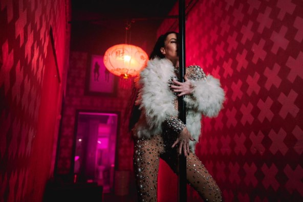 BANG BANG FT.BABY DOOKS  foto Ljubo Zdjelarevic  STRIPTEASE 10.jpg