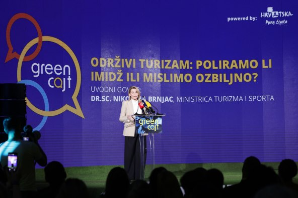 Greencajt otvorenje_ministrica Nikolina Brnjac (2).jpg