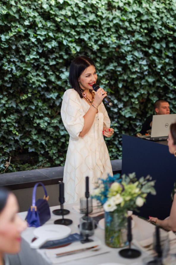 Institut Esthederm Age Proteom predstavljanje - Irina Beltcheva.jpg