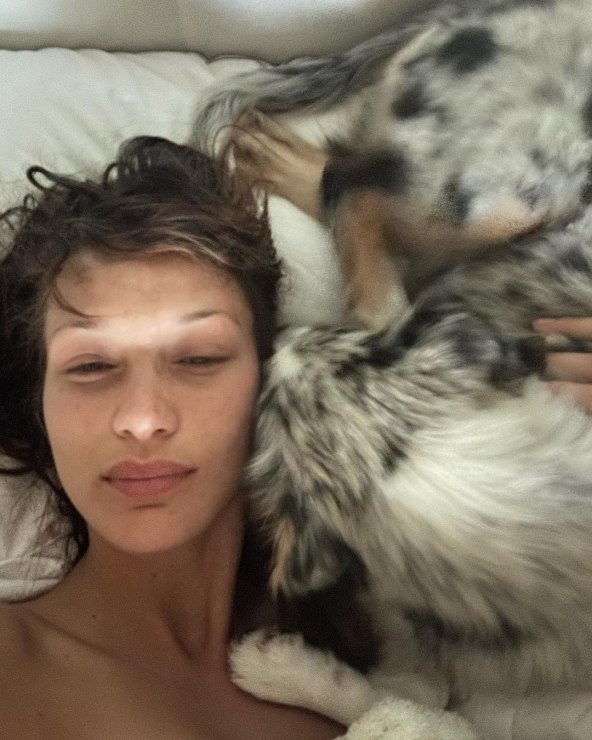 Bella Hadid bez šminke
