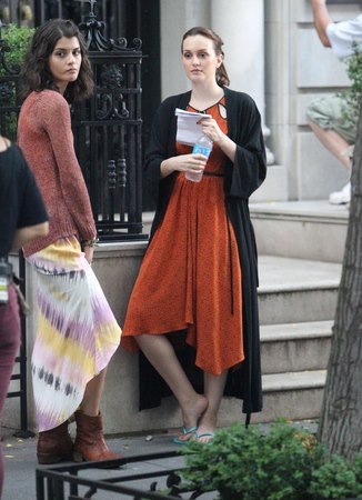 Leighton Meester na setu "Tračerice"