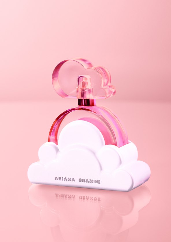 Ariana Grande_Cloud Pink_a new fragrance_.jpg