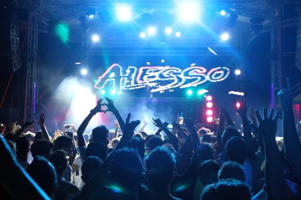 DJ Alesso zatvorio MTV DJ Mag festival
