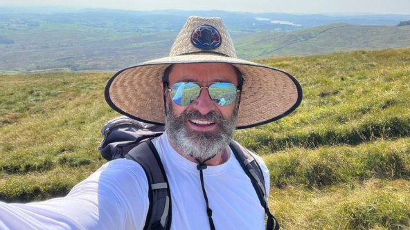 Hugh Jackman pustio bradu i sad je neprepoznatljiv