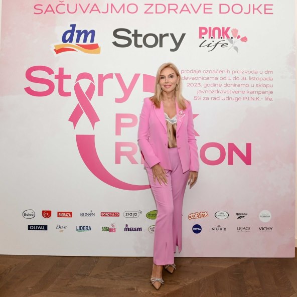 Story Pink Ribbon__RG (3).JPG