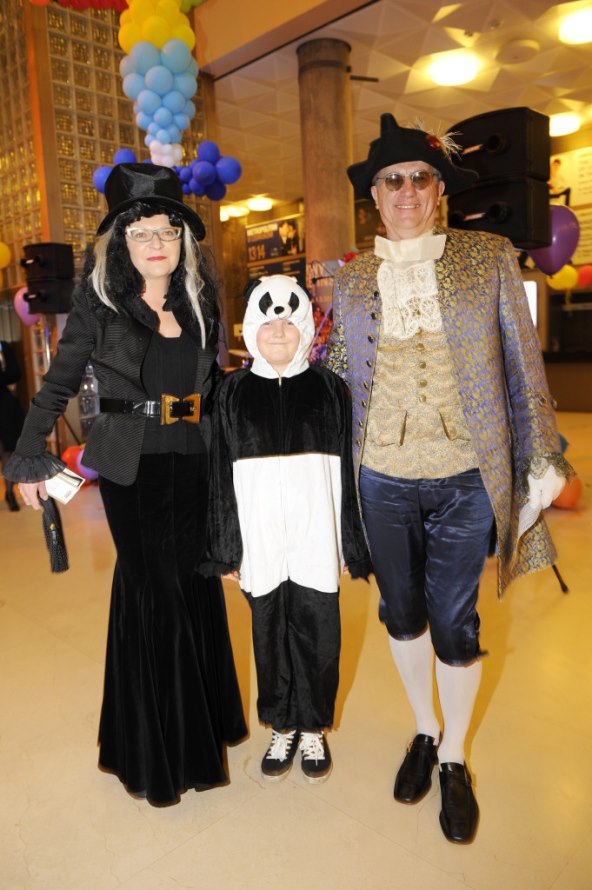 Karnevalski ples i otkačena zabava u Lisinskom