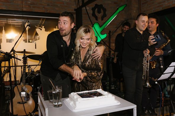 Roko promocija torta.jpg