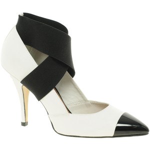 Svi nose: cipele u špic