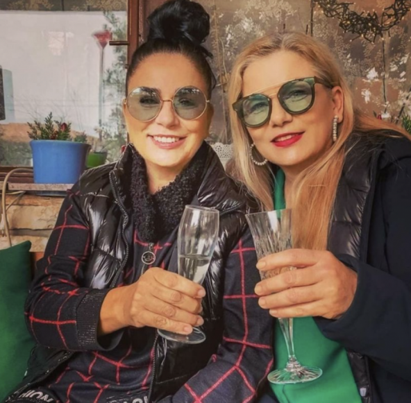 Alka Vuica ima sestru Tamaru.