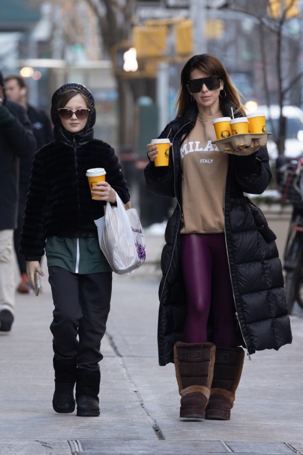 Hilaria Baldwin nakon što je Alec Baldwin optužen za ubojstvo iz nehaja