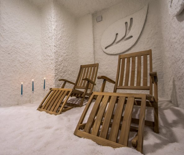 07 Hotel in terme Cerkno, Slovenija.jpg