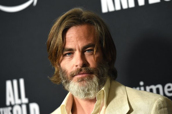 Neprepoznatljiv izgled Chrisa Pinea