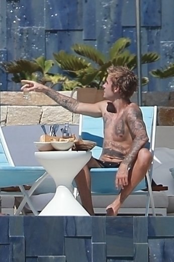 APOLONSKA FIGURA Zbog vjere otkazao turneju, ali se nastavio nedolično ponašati