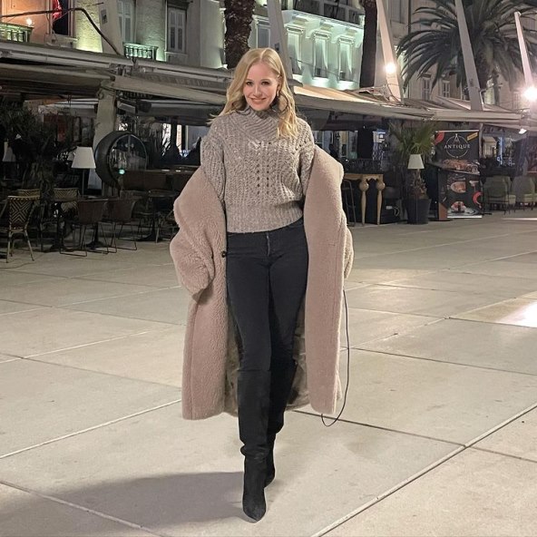 Jelena Rozga iza sebe ima 26 godina karijere