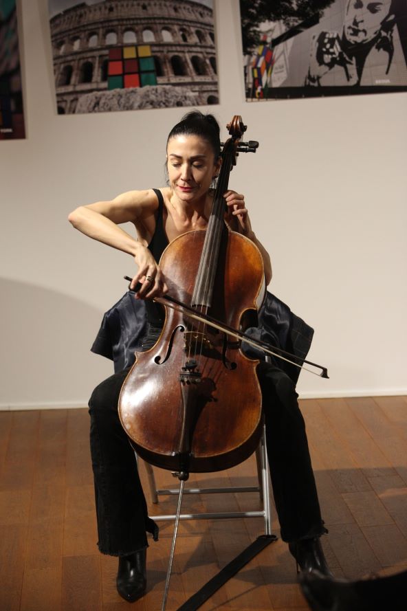 5 Ana Rucner.jpg