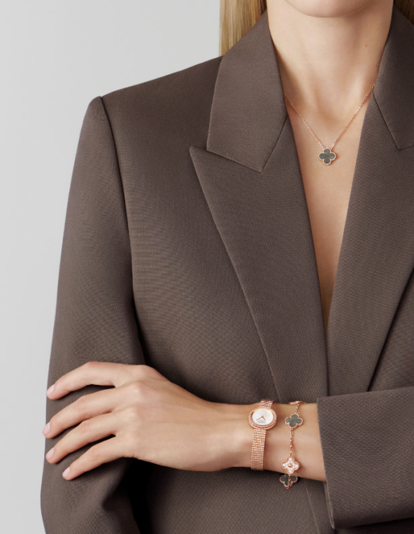 Van Cleef & Arpels.