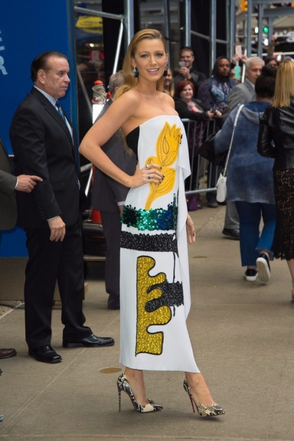 Svi stajlinzi koje je glumica promijenila u jednome danu