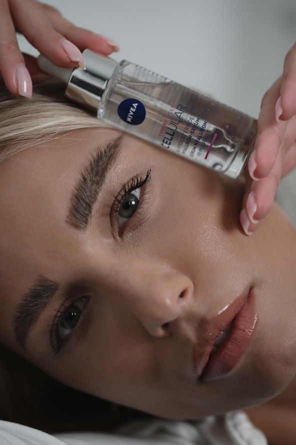 Nivea x Elena Dizdar Nivea serum