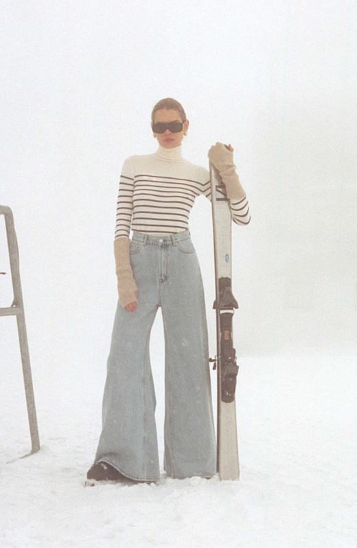 Sage Wide Leg Jeans Petite/ Izakova/ 294 EUR