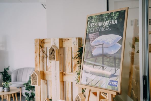 JYSK-0705-3.jpeg