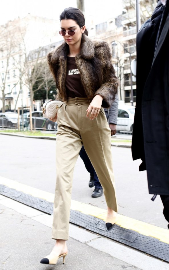 Je li moguće da se opet furaju ove hlače?