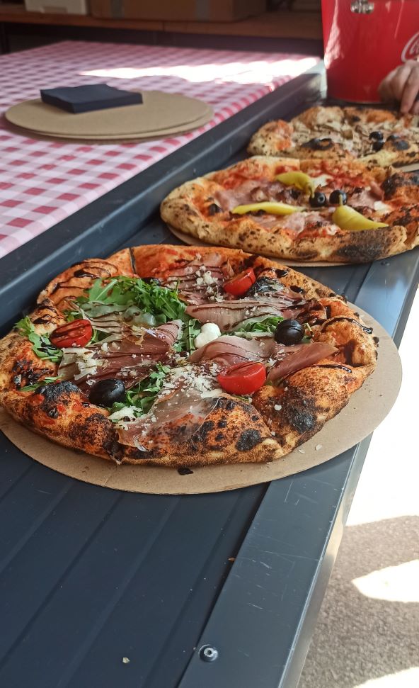 Pizza Re.jpg