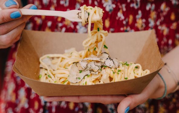 Oui Chef on Wheels