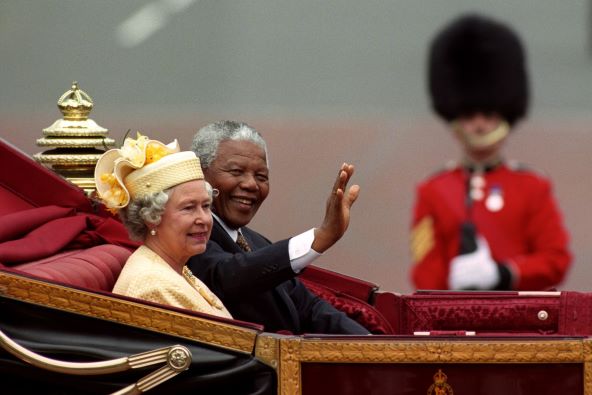 nelson mandela, kraljica elizabeta