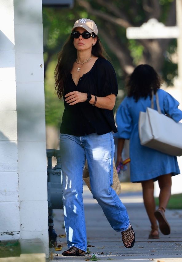 Sandra Bullock