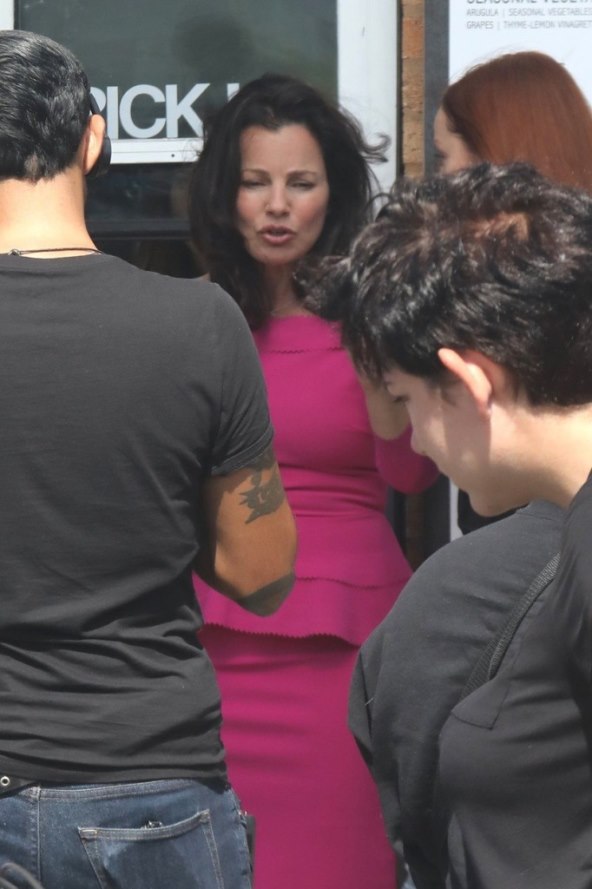 STARI LI ONA UOPĆE? I u sedmom desetljeću života poznata glumica izgleda odlično