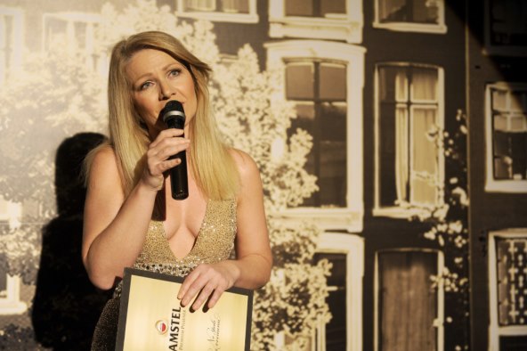 Barbara Kolar u glamuroznoj kreaciji djelovala poput sirene