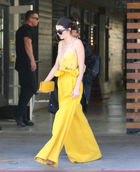 DAMICA U ŽUTOM Pokazala kako nositi najveći trend ovog proljeća