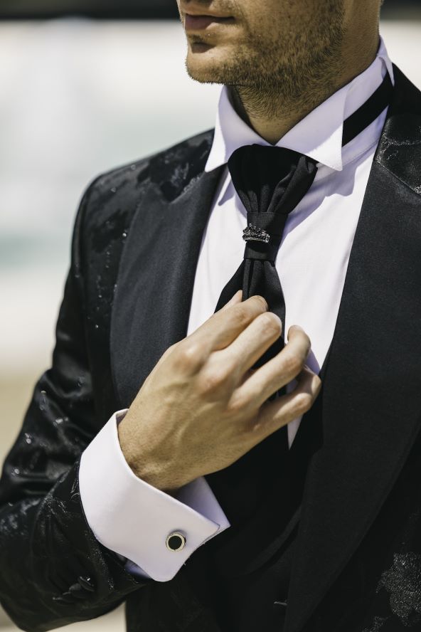 03 The UOMO Suits.jpg